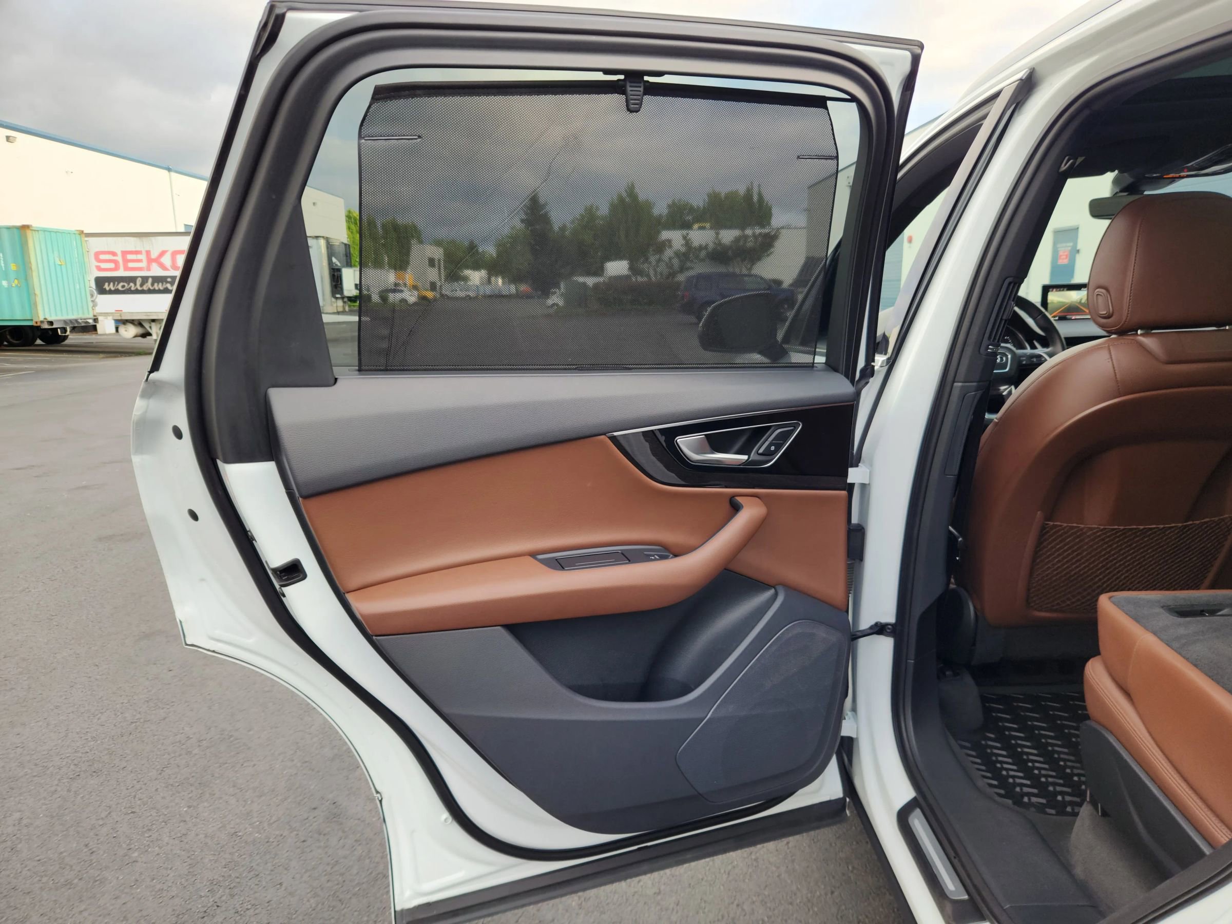 Used 2017 Audi Q7 3.0T Premium Plus image 17