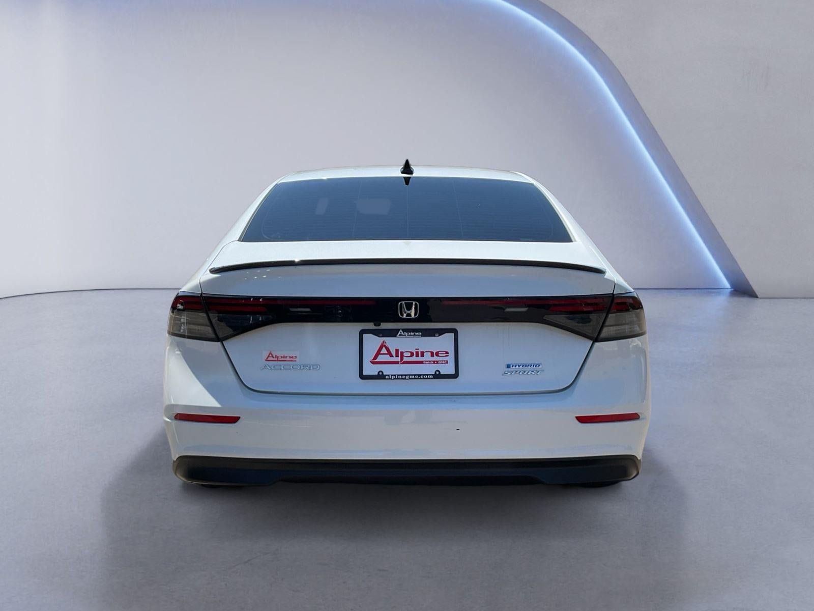 Used 2023 Honda Accord Sport image 4