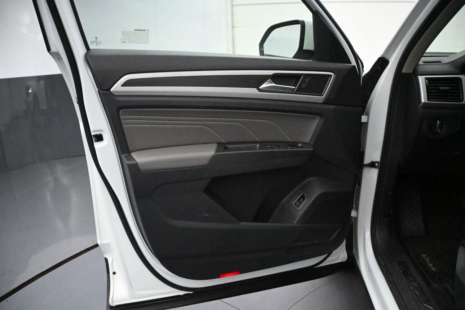 Used 2022 Volkswagen Atlas SE AWD/4WD image 9