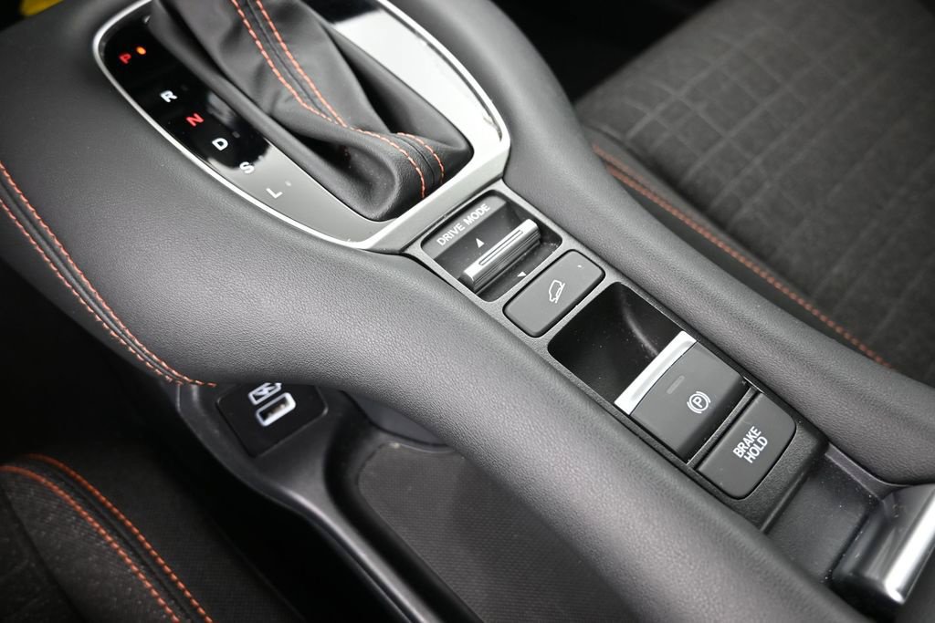 Used 2023 Honda HR-V Sport image 16
