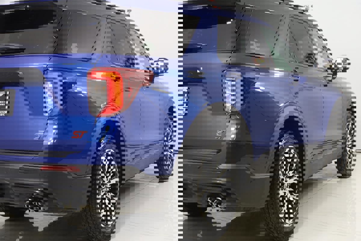 Used 2020 Ford Explorer ST w/ Premium Technology Package image 49