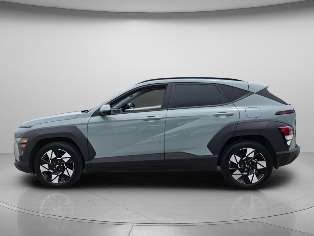 Certified 2024 Hyundai Kona SEL FWD image 3