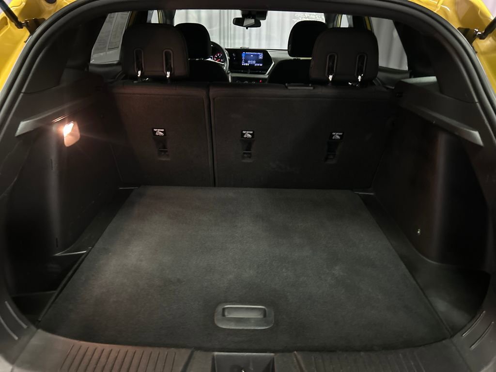 Used 2024 Chevrolet Trax RS w/ Driver Confidence Package image 23