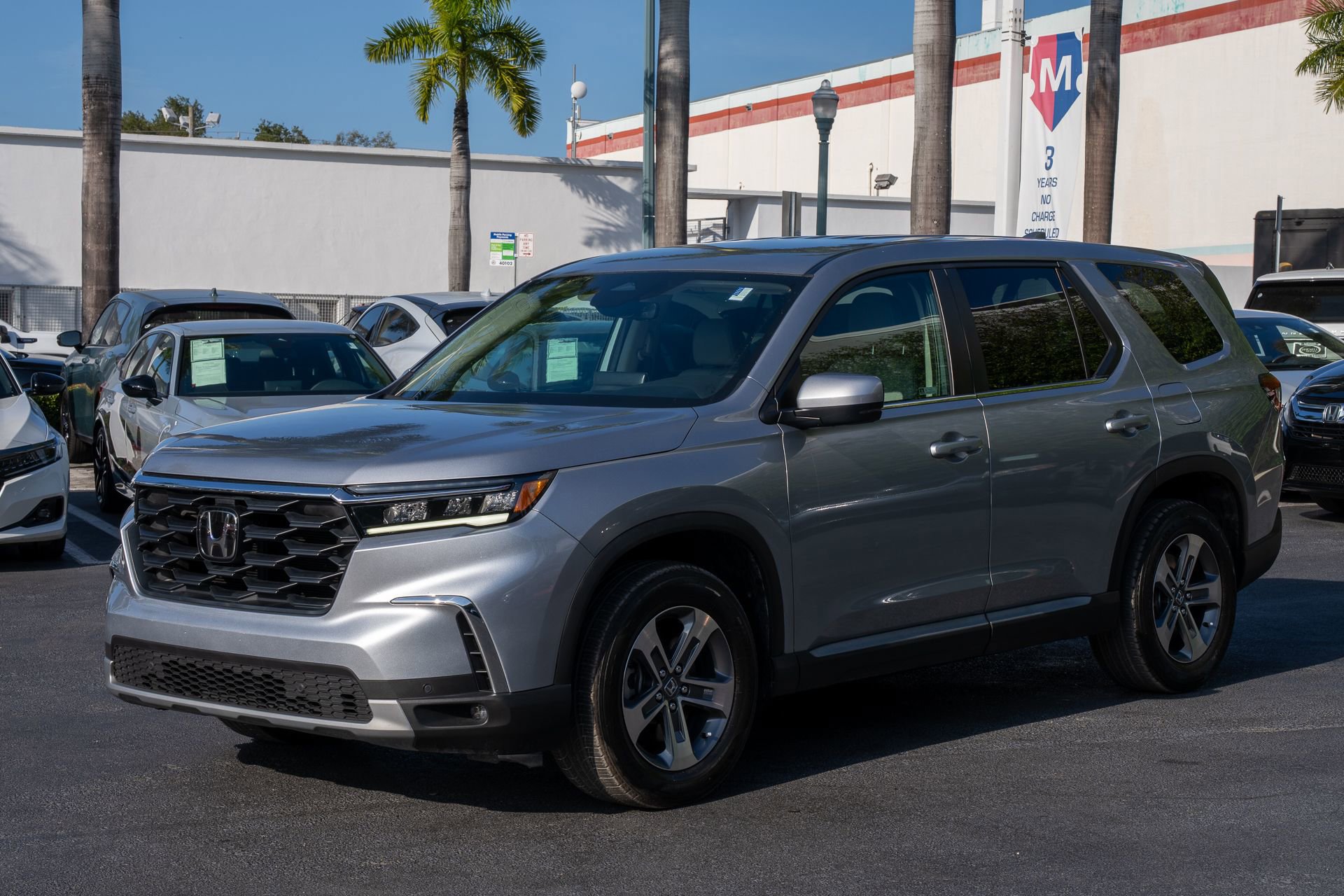 Certified 2023 Honda Pilot EX-L image 1