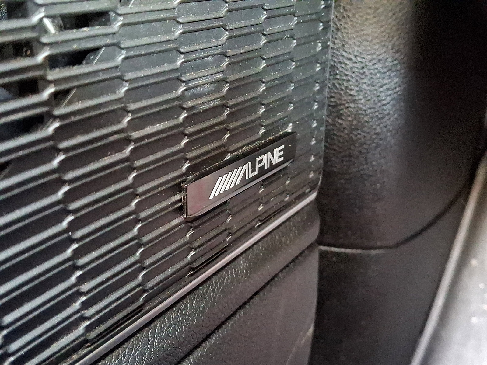 Used 2022 Jeep Grand Cherokee L Limited image 32