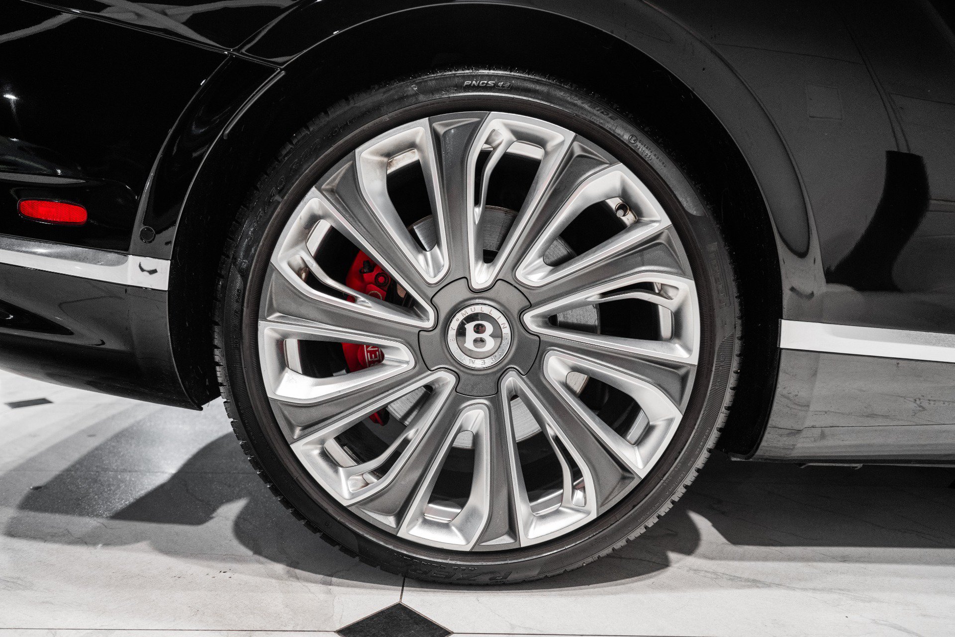 Used 2022 Bentley Continental GT AWD/4WD image 16
