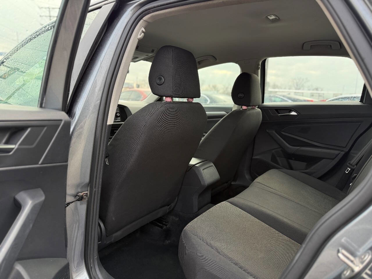 Used 2019 Volkswagen Jetta R-Line image 9