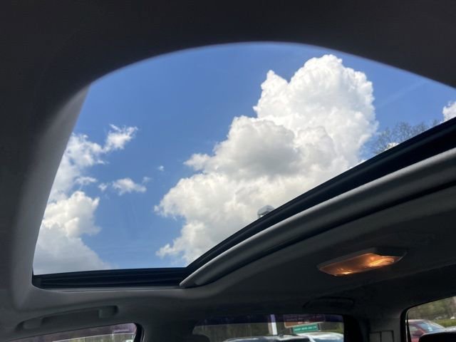 Used 2017 Toyota Tundra Platinum image 31