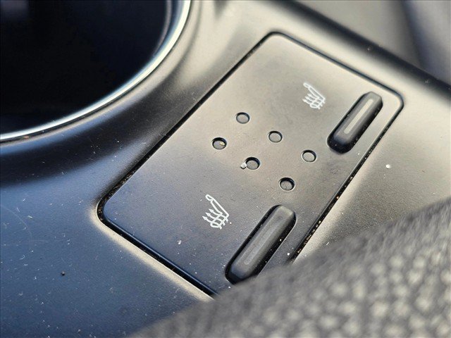 Used 2019 Toyota Camry XSE FWD image 30