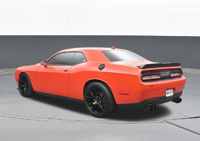 Used 2023 Dodge Challenger R/T RWD image 10