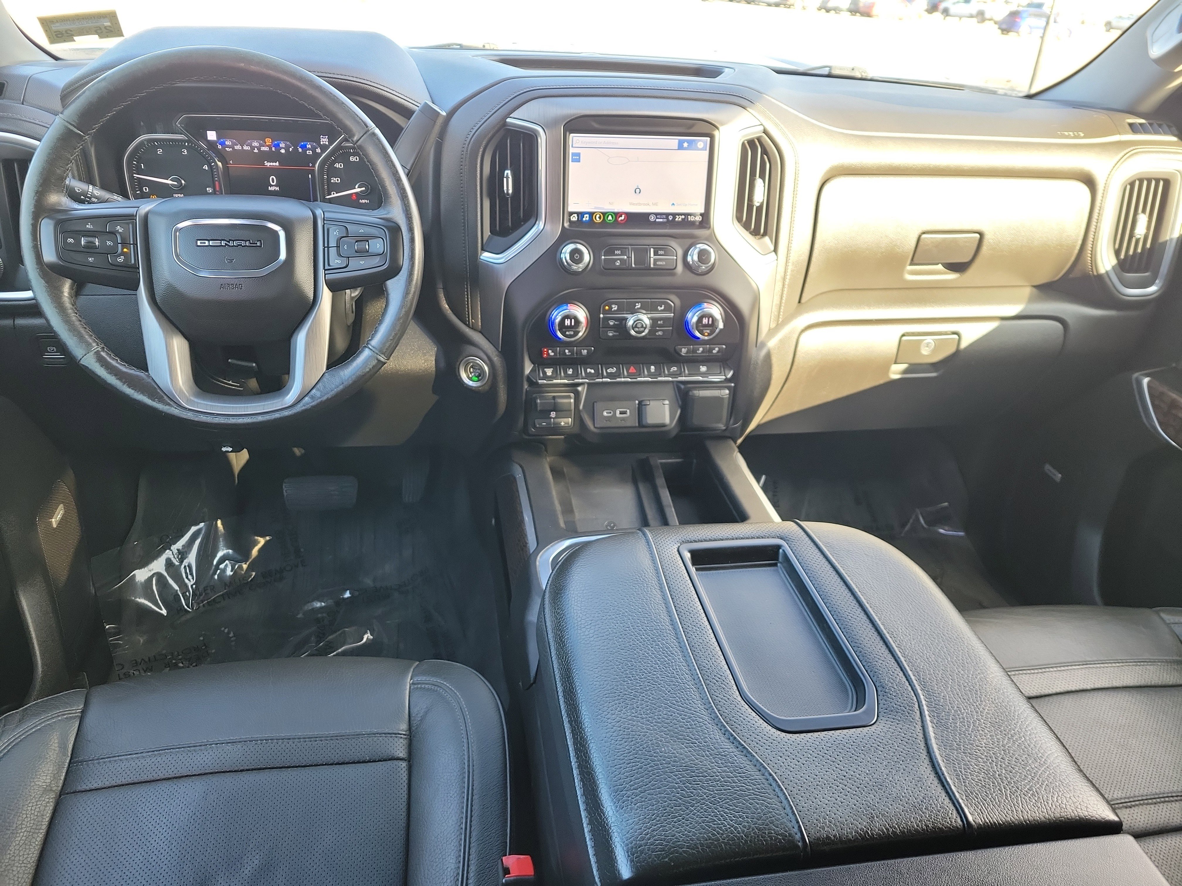 Used 2022 GMC Sierra 3500 Denali w/ Denali Ultimate Package image 18