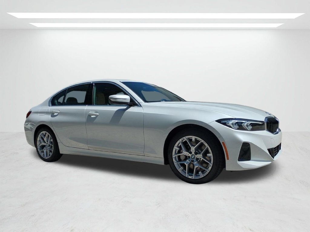 New 2026 BMW 330i Sedan w/ Convenience Package RWD image 2