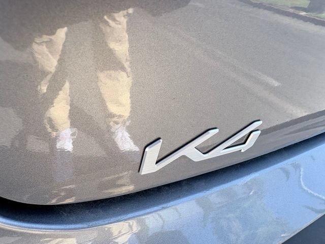 Used 2025 Kia K4 FWD image 27