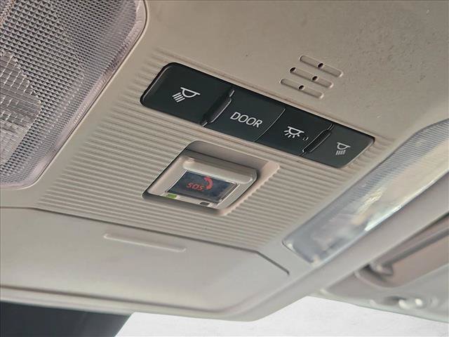 Used 2025 Toyota RAV4 XLE AWD/4WD image 20