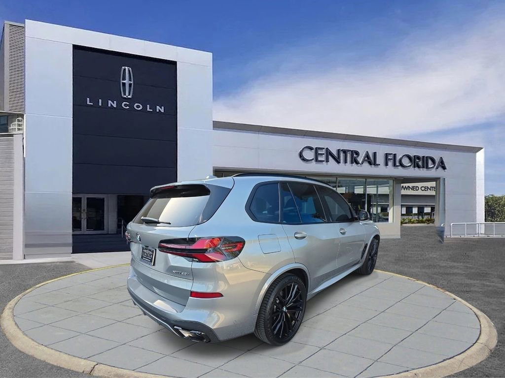 Used 2024 BMW X5 xDrive40i w/ Executive Package image 3
