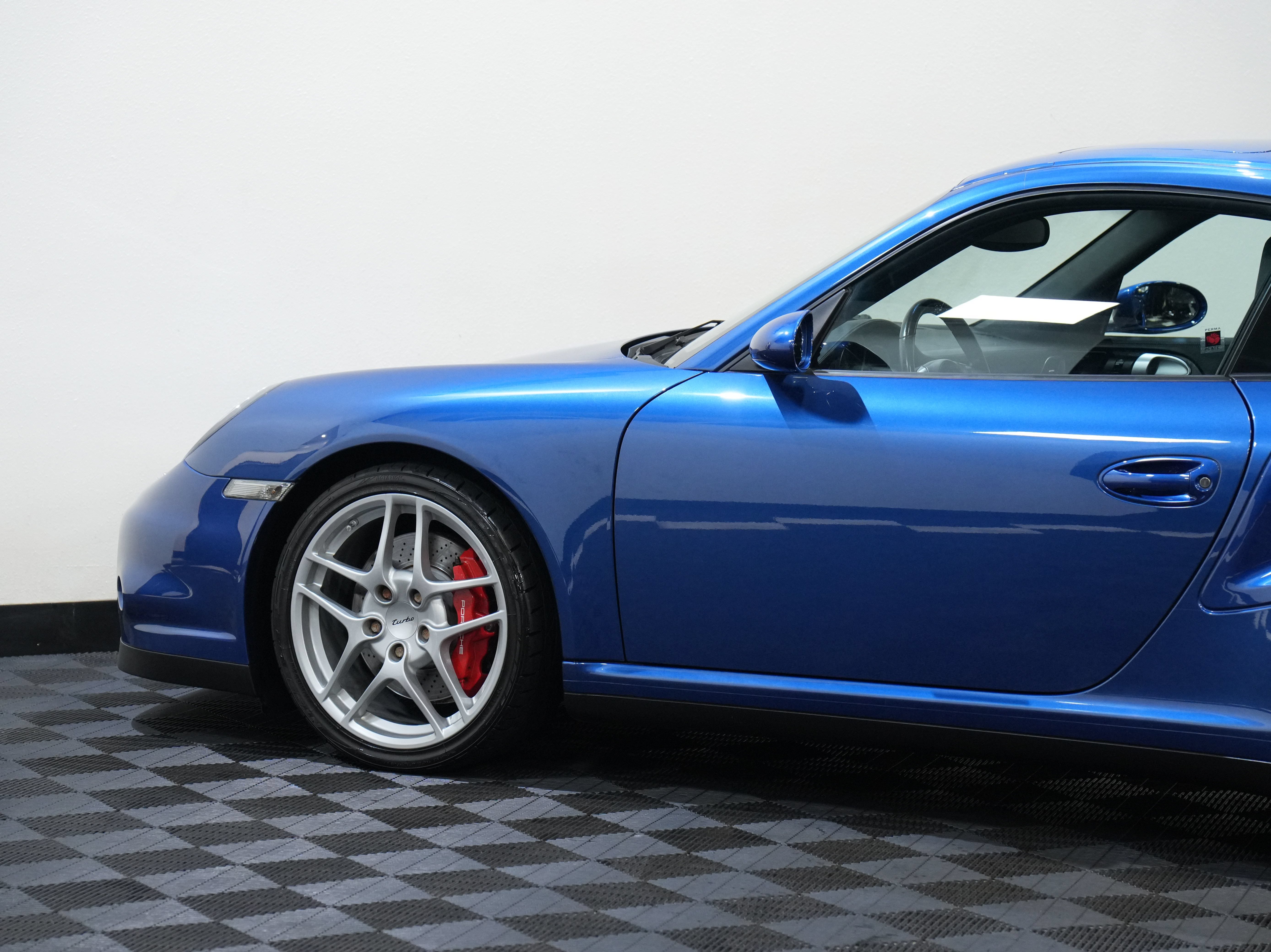 Used 2008 Porsche 911 Turbo AWD/4WD image 19
