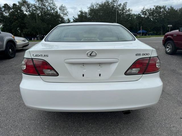 Used 2003 Lexus ES 330 FWD image 6