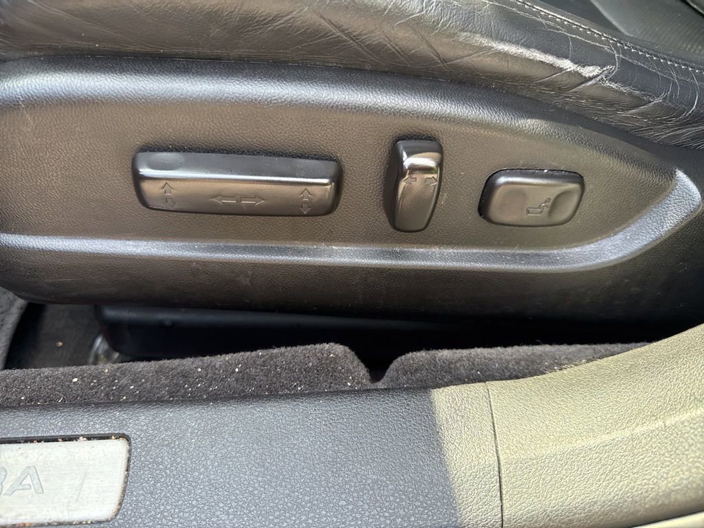 Used 2019 Acura TLX w/ Technology Package FWD image 16