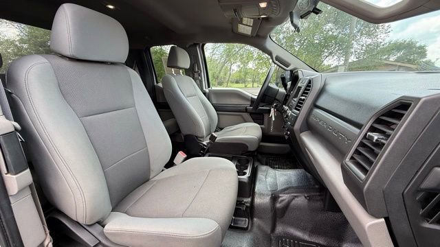 Used 2017 Ford F250 XL w/ Power Equipment Group AWD/4WD image 24