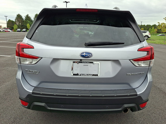 Used 2023 Subaru Forester Limited AWD/4WD image 7