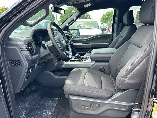 New 2025 Ford F150 XLT w/ Equipment Group 302A MID image 18