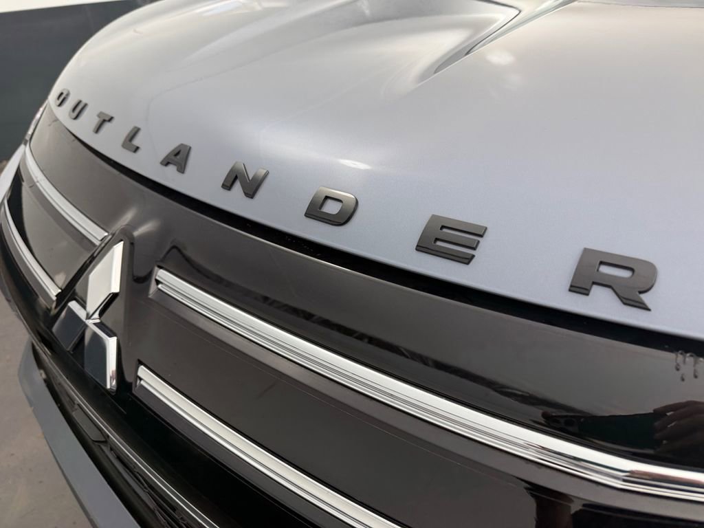 New 2026 Mitsubishi Outlander SEL AWD/4WD image 32