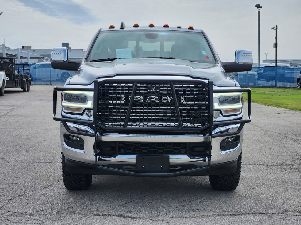 Used 2024 RAM 2500 Laramie w/ Chrome Bumper Package AWD/4WD image 2