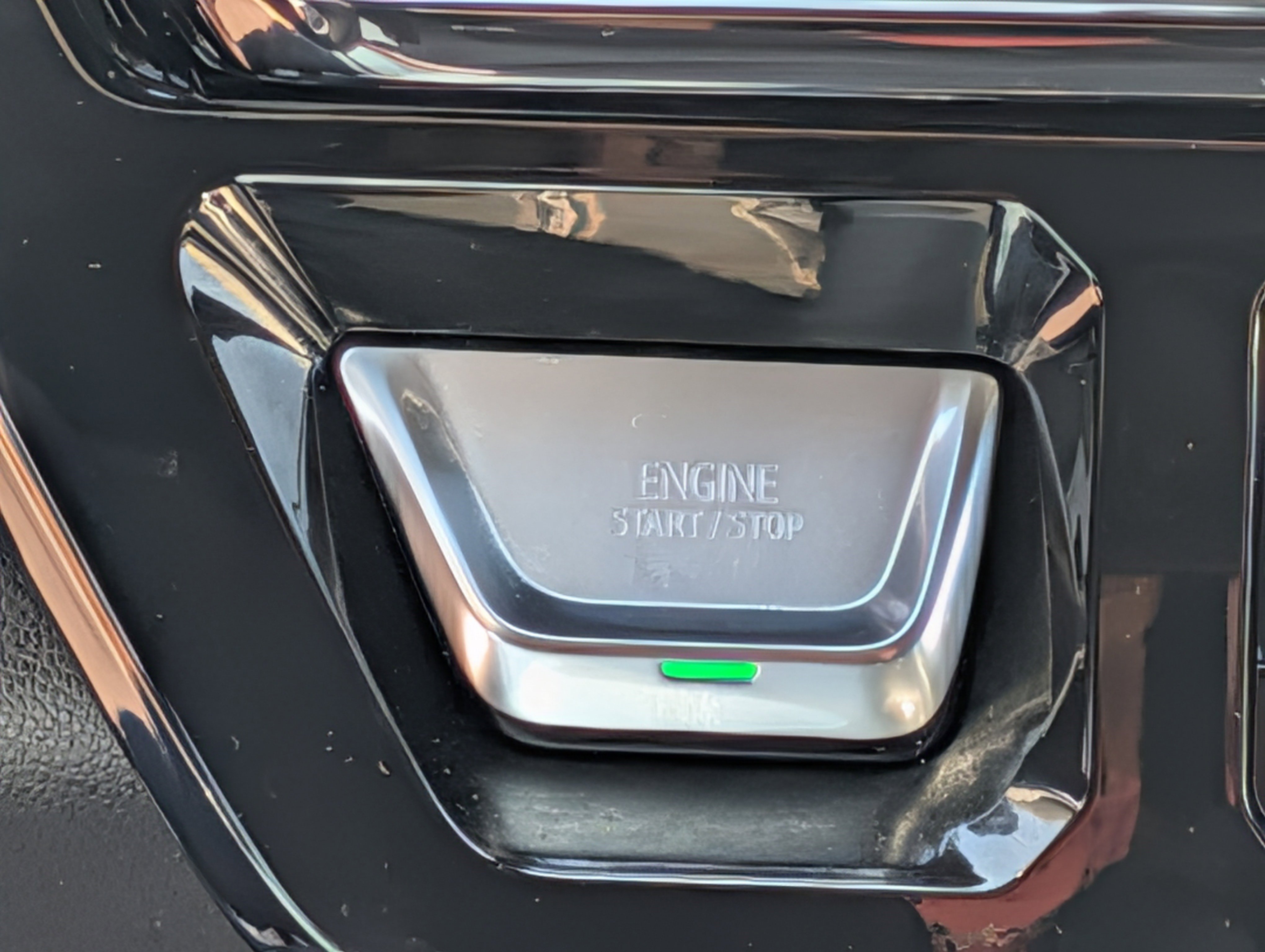 Used 2022 GMC Sierra 1500 AT4 w/ Technology Package image 27