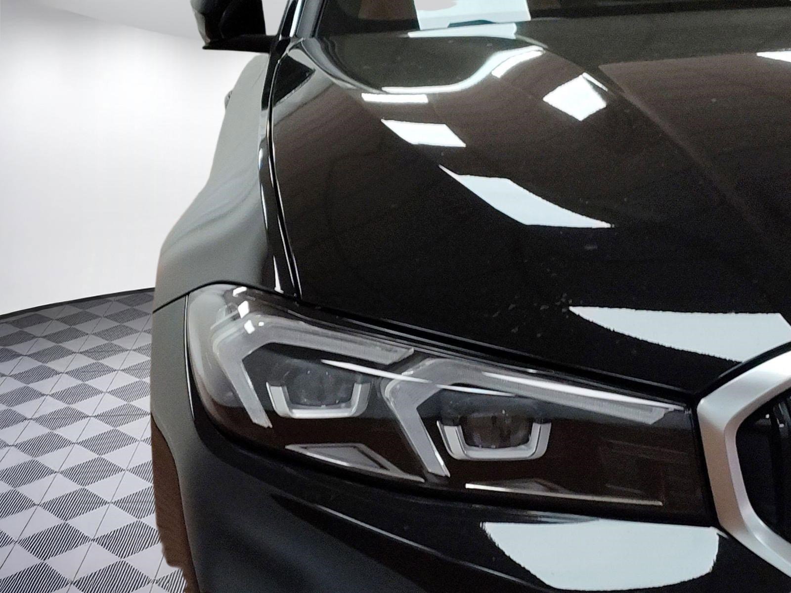 New 2026 BMW 330i xDrive Sedan w/ Premium Package image 10