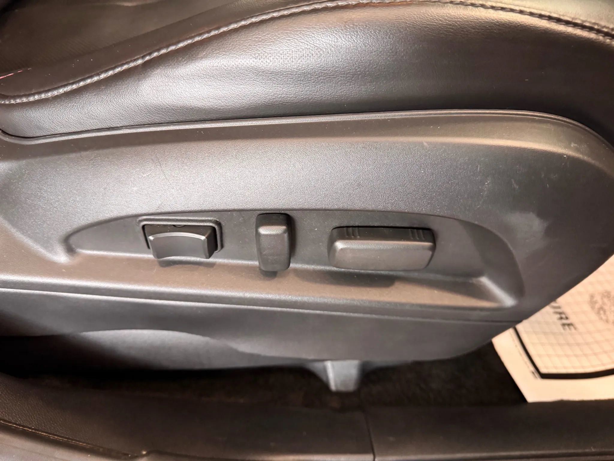 Used 2013 Chevrolet Equinox LTZ image 14