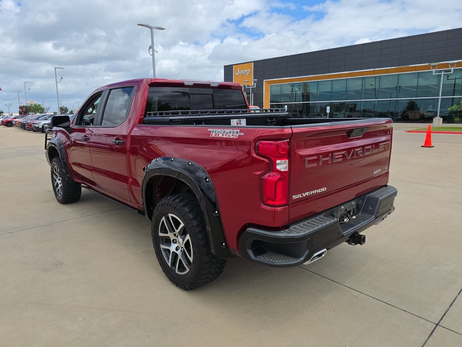 Used 2019 Chevrolet Silverado 1500 LT Trail Boss AWD/4WD image 3