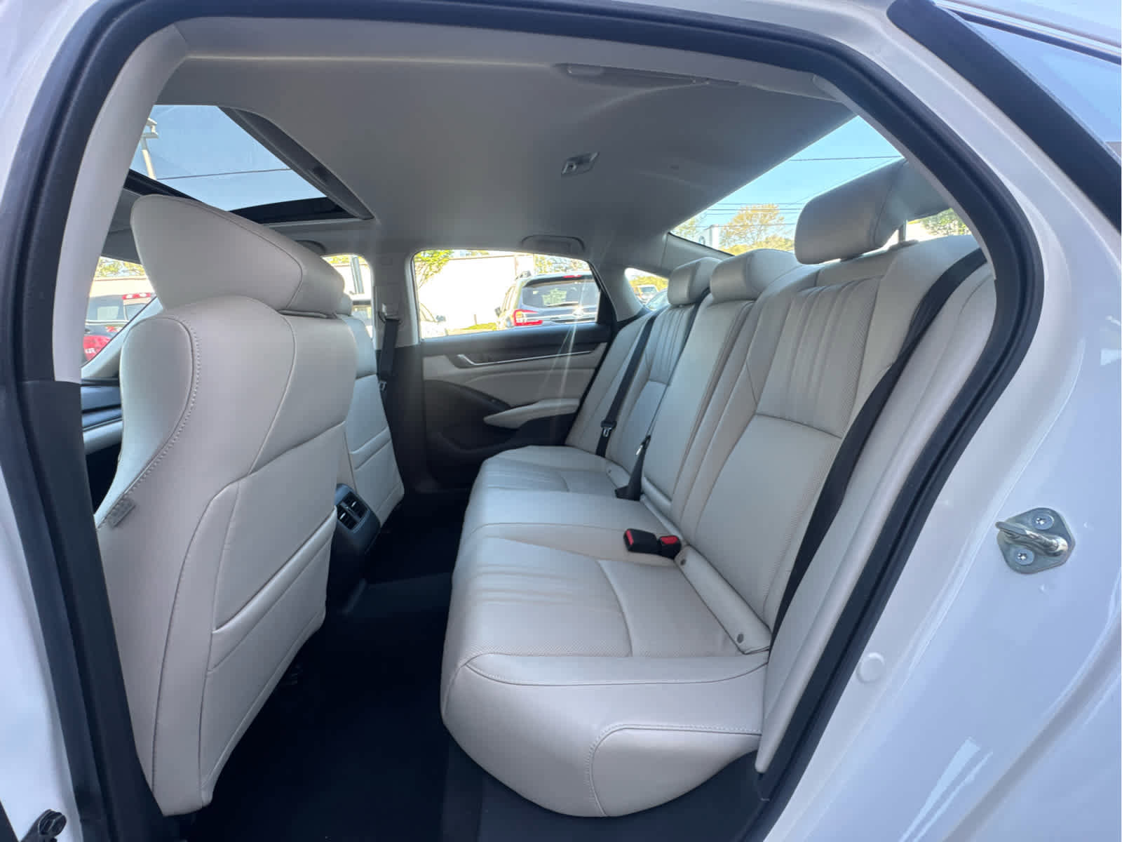 Used 2020 Honda Accord EX-L image 14