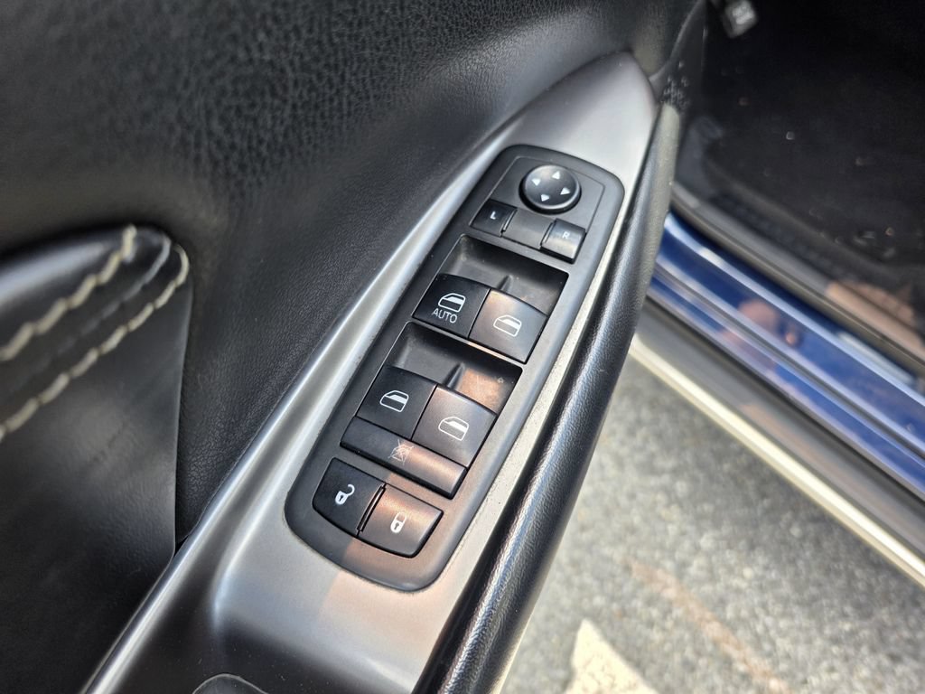 Used 2019 Dodge Journey Crossroad FWD image 16
