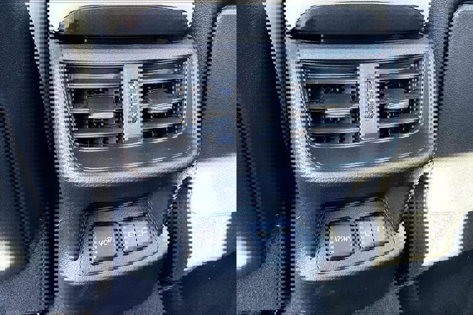 Used 2023 Lexus ES 300h w/ Premium Package image 32