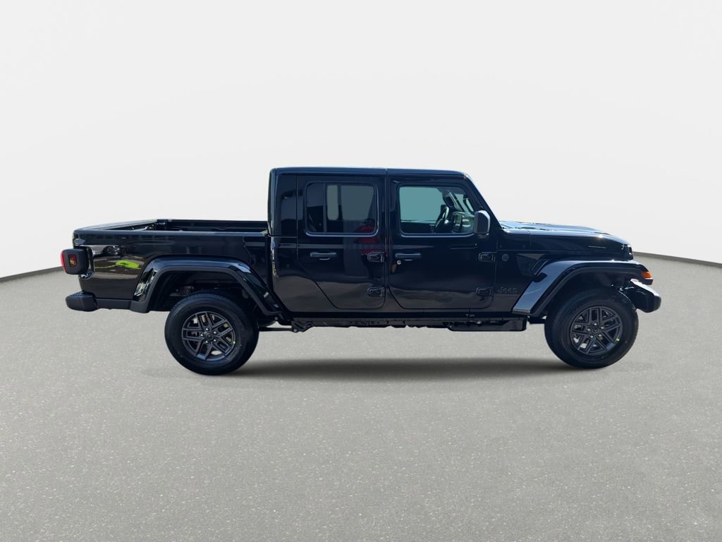 New 2026 Jeep Gladiator Sport AWD/4WD image 4