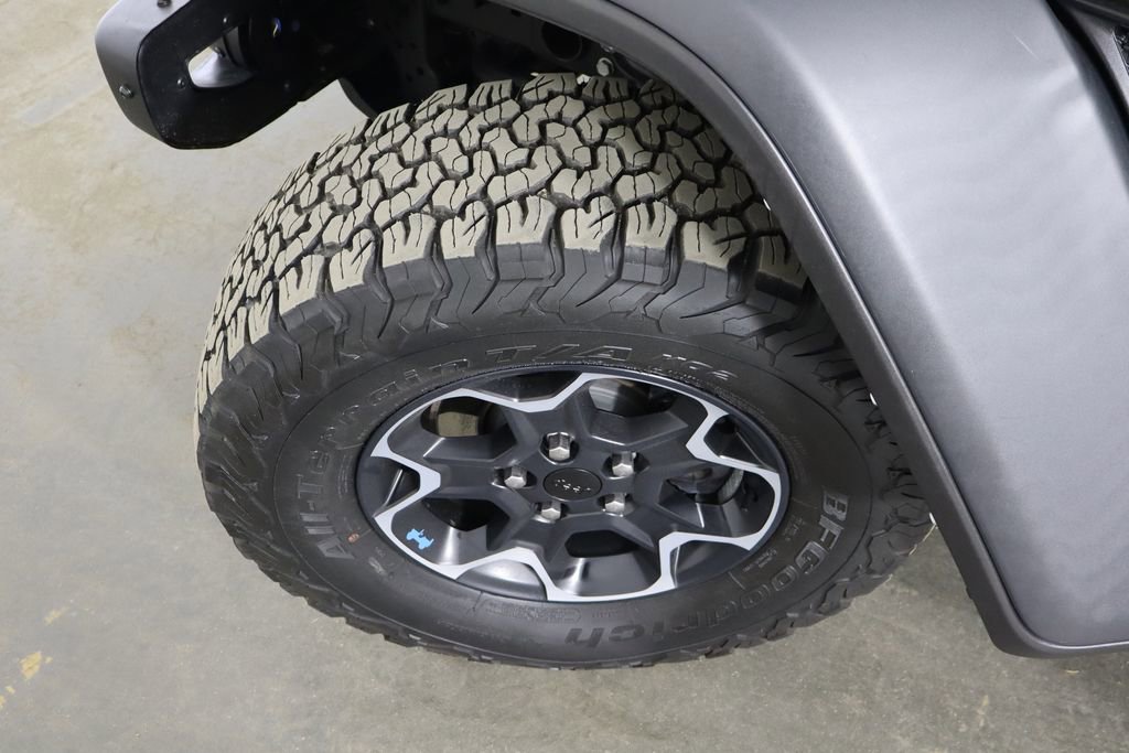 Used 2023 Jeep Wrangler Unlimited Rubicon 4xe w/ Steel Bumper Group AWD/4WD image 43