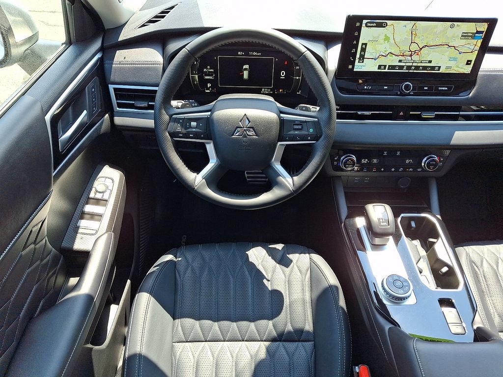 Used 2025 Mitsubishi Outlander SEL AWD/4WD image 12