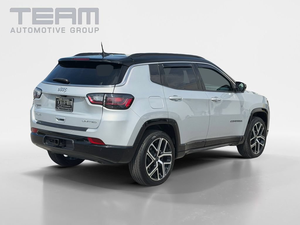 Used 2025 Jeep Compass Limited w/ Elite Group AWD/4WD image 7