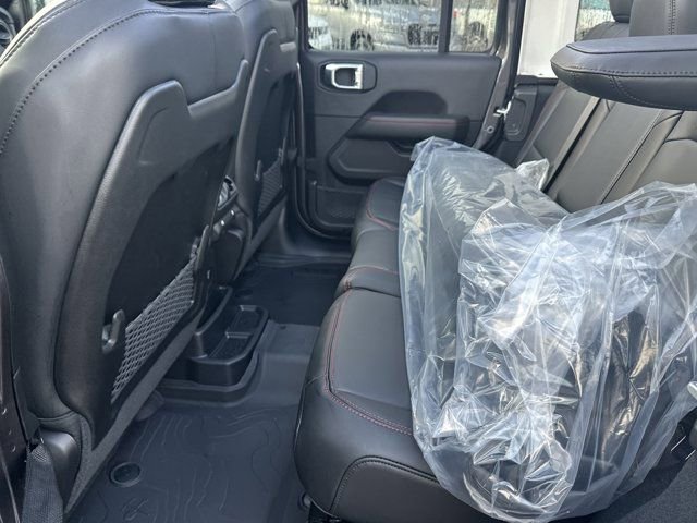 New 2026 Jeep Wrangler Unlimited Rubicon image 19