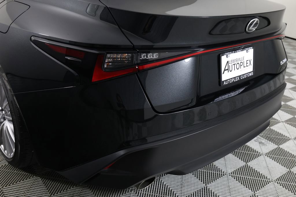 Used 2024 Lexus IS 300 w/ Premium Package RWD image 44