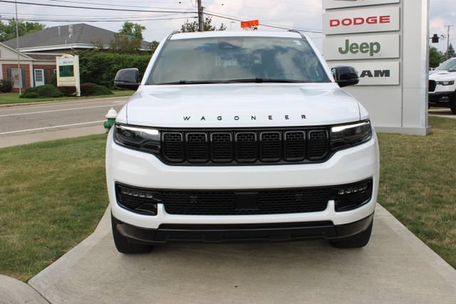 Used 2025 Jeep Wagoneer Series II w/ Premium Group I AWD/4WD image 6