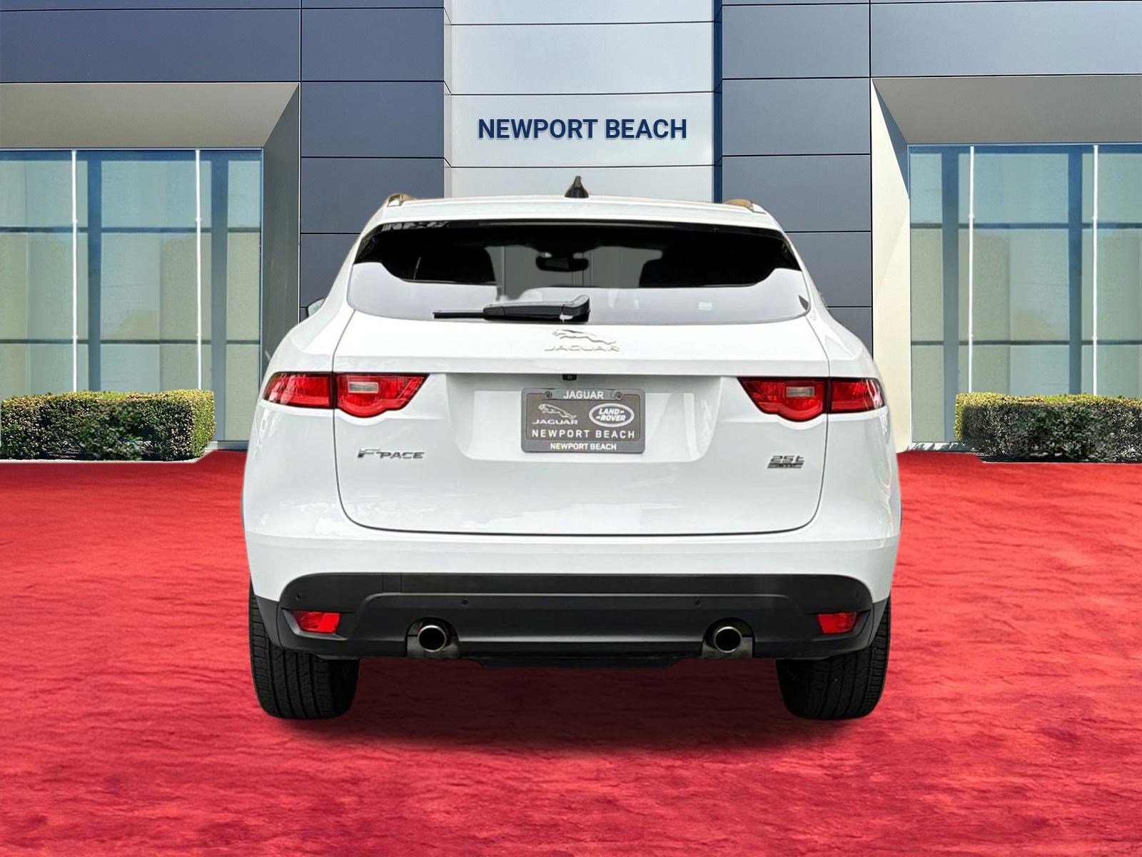 Used 2020 Jaguar F-PACE Premium AWD/4WD image 11