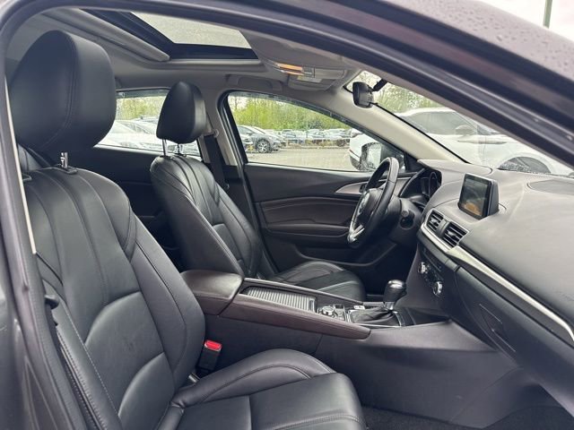 Used 2017 MAZDA MAZDA3 Touring image 13