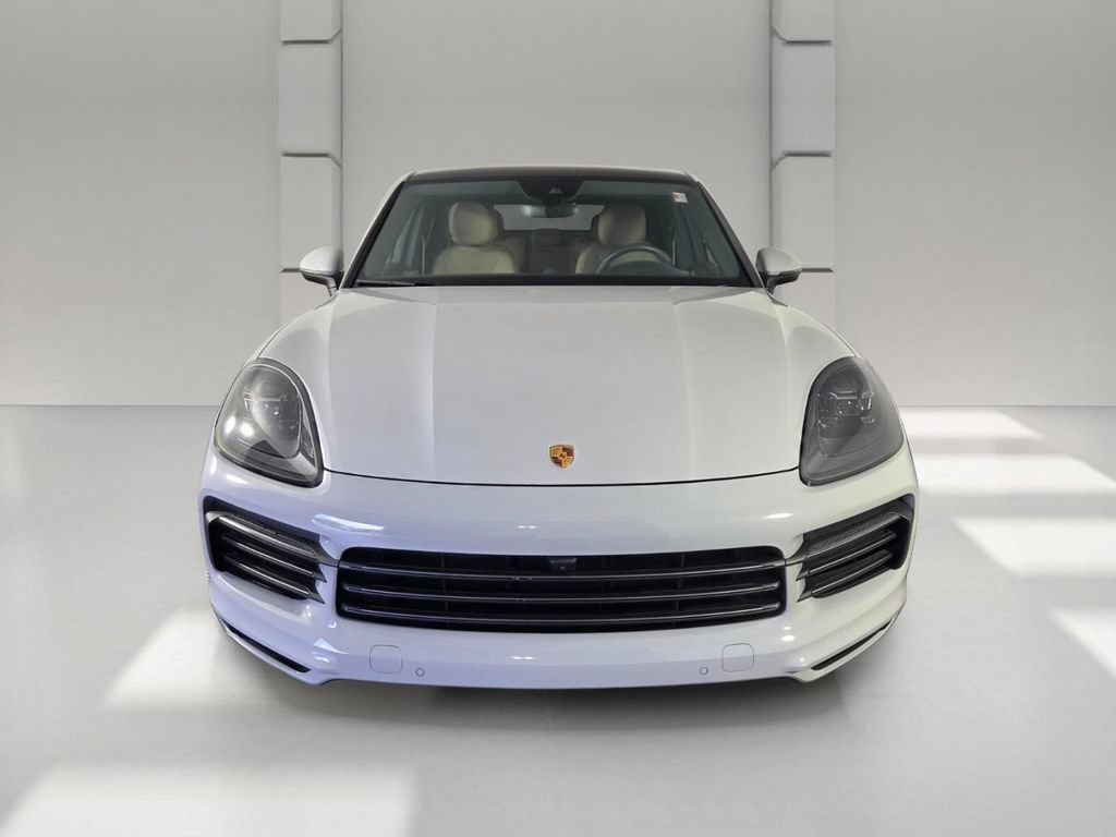 Used 2023 Porsche Cayenne Platinum Edition AWD/4WD image 3