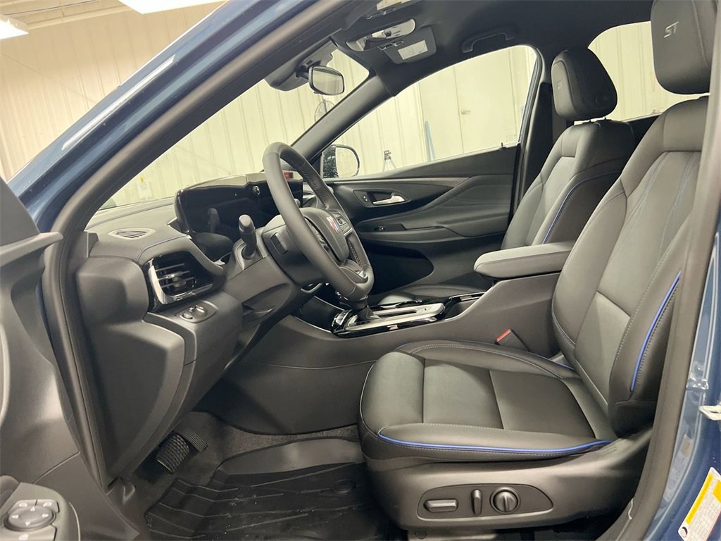 New 2026 Buick Envista Sport Touring w/ Convenience I Package image 18
