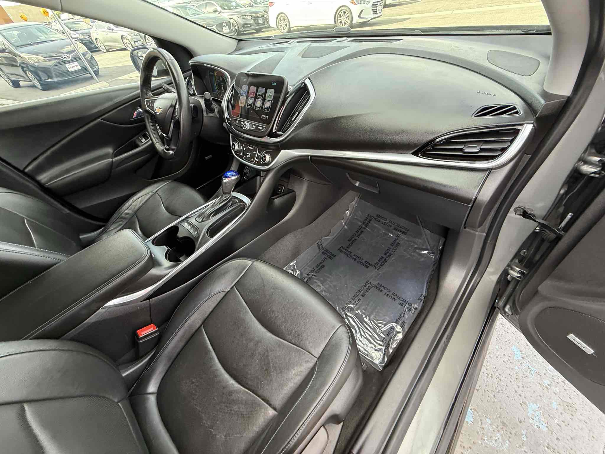 Used 2017 Chevrolet Volt Premier w/ Driver Confidence II Package image 44