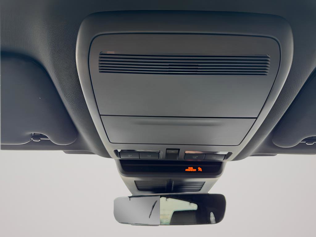 Used 2025 MAZDA CX-70 Plug-In Hybrid w/ Premium Plus image 23