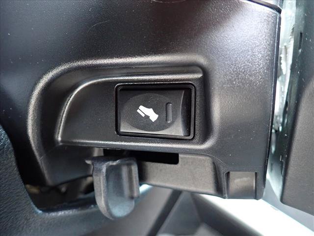 Used 2014 RAM 3500 Laramie Longhorn AWD/4WD image 16