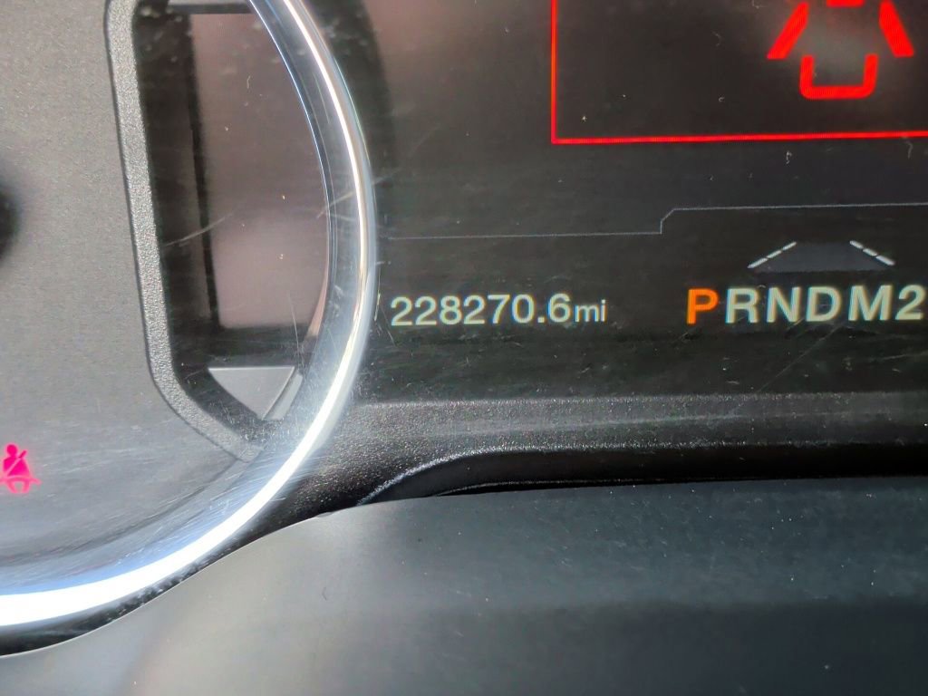 Used 2019 Ford F350 Platinum w/ Platinum Ultimate Package image 24