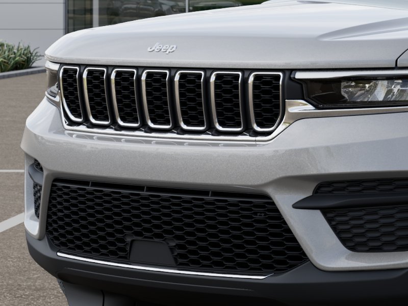 New 2026 Jeep Grand Cherokee Laredo X RWD image 11